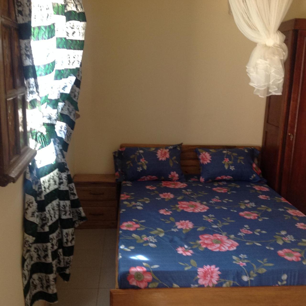 Chez Mimi Apartment Toubab Dialao Bagian luar foto