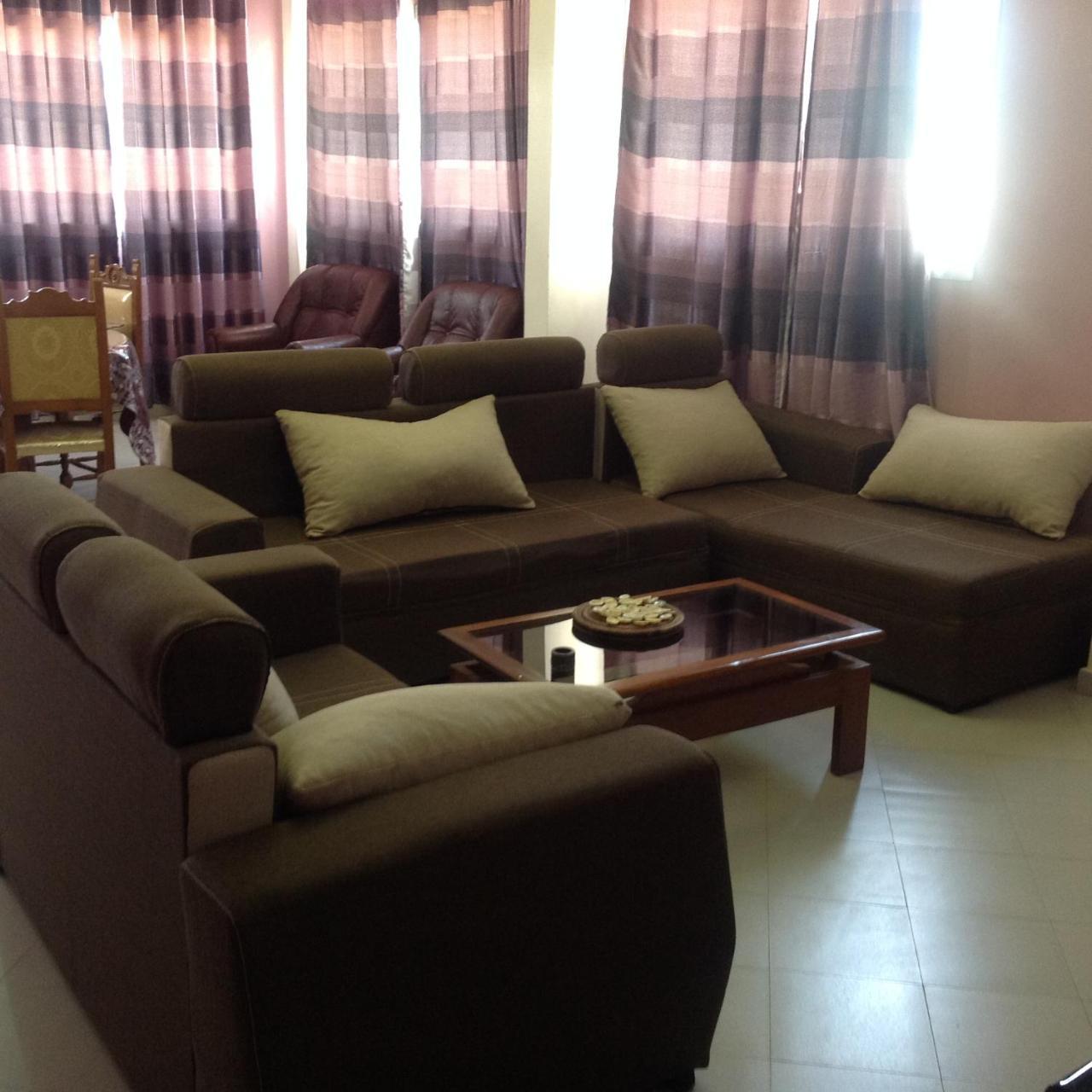 Chez Mimi Apartment Toubab Dialao Bagian luar foto